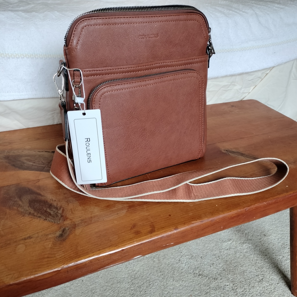 NWT Roulens‎ Women's Crossbody Faux Leather Bag